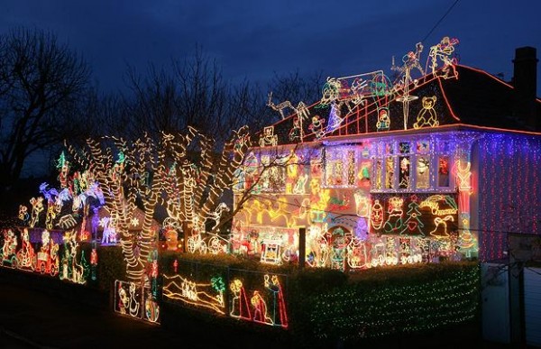 House lite up for Christmas